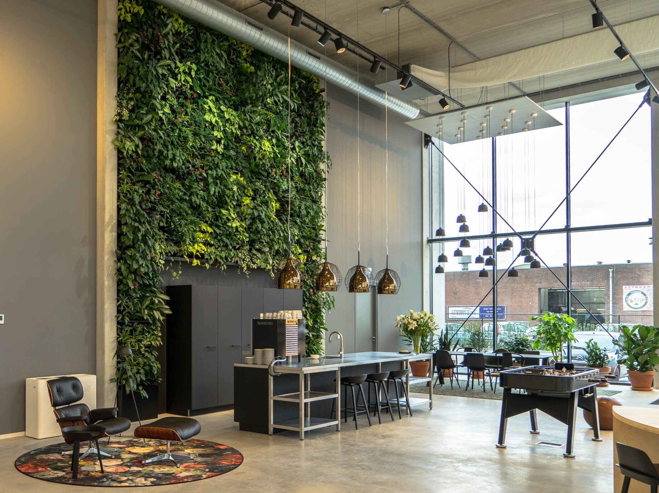 Living Walls are the new Office Accent