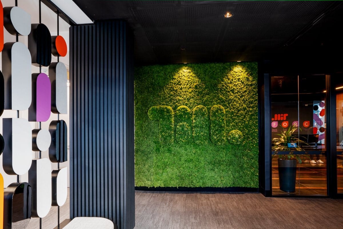 Till Payments Moss Wall